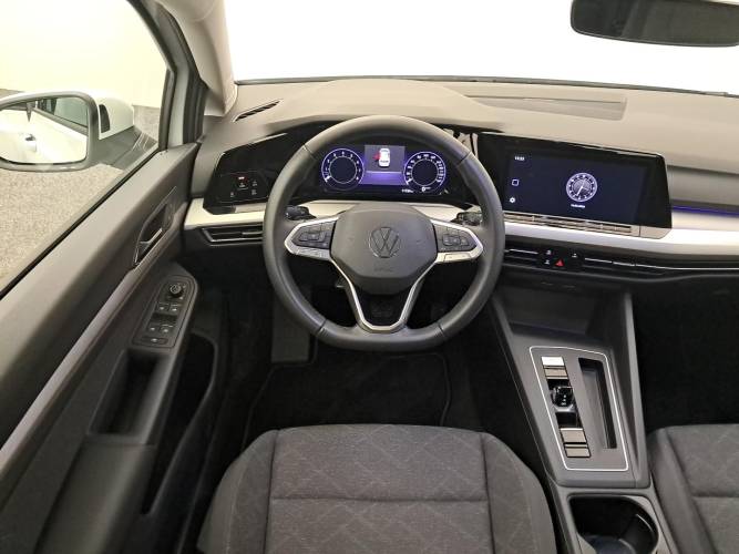 Golf 1.0 eTSI OPF 110 DSG7