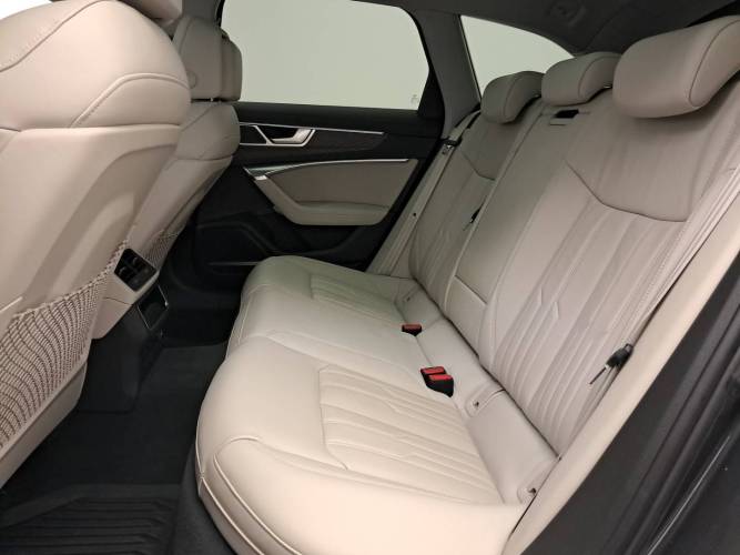 A6 Avant 50 TFSIe 299 ch S tronic 7 Quattro