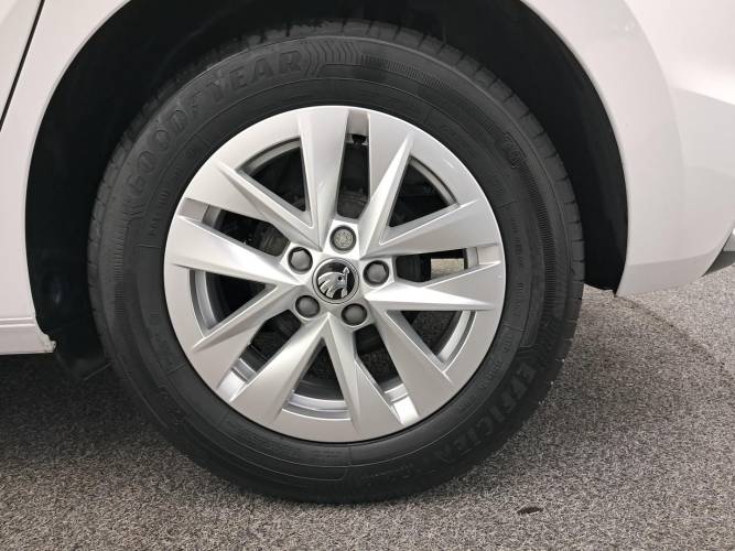 Fabia 1.0 MPI 65 ch BVM5