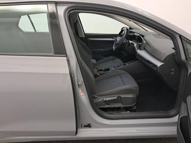 Golf 1.0 eTSI OPF 110 DSG7