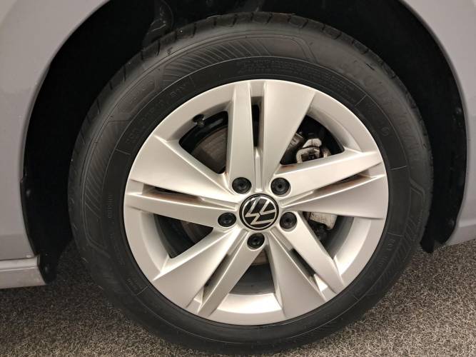 Golf 1.0 eTSI OPF 110 DSG7