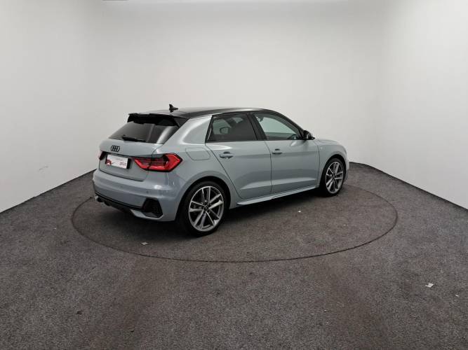 A1 Sportback 30 TFSI 110 ch S tronic 7