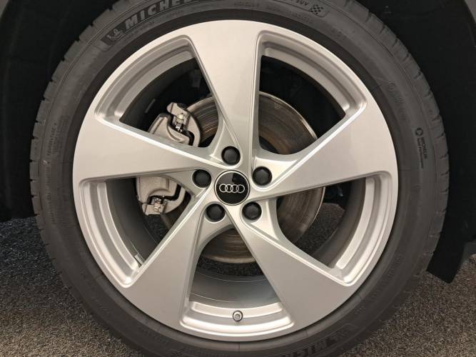 Q5 TFSI 204 ch Hybride S tronic 7 Quattro