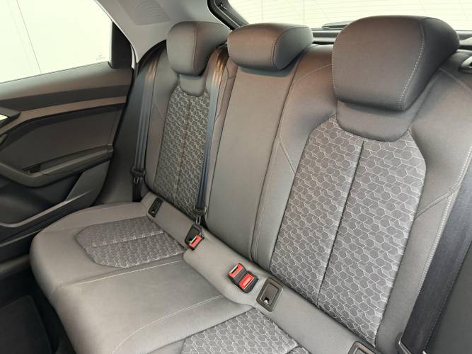 A1 Sportback 30 TFSI 110 ch BVM6