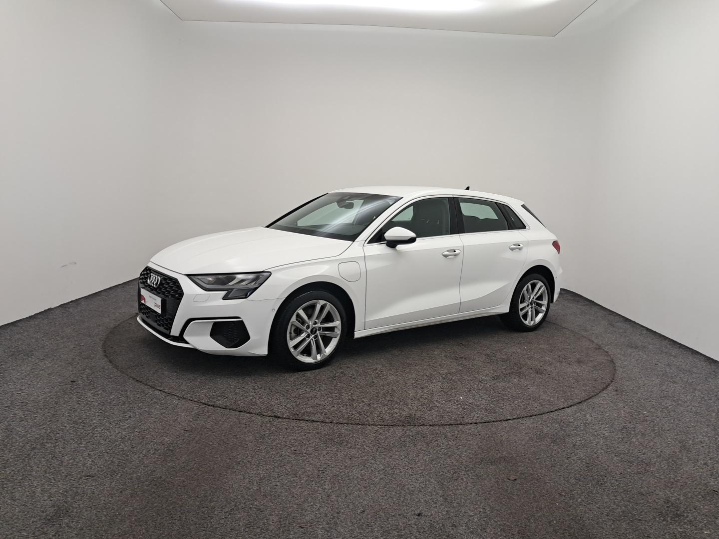 A3 Sportback 40 TFSIe 204 S tronic 6