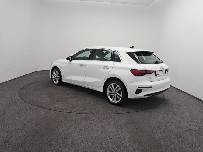 A3 Sportback 40 TFSIe 204 S Tronic 6