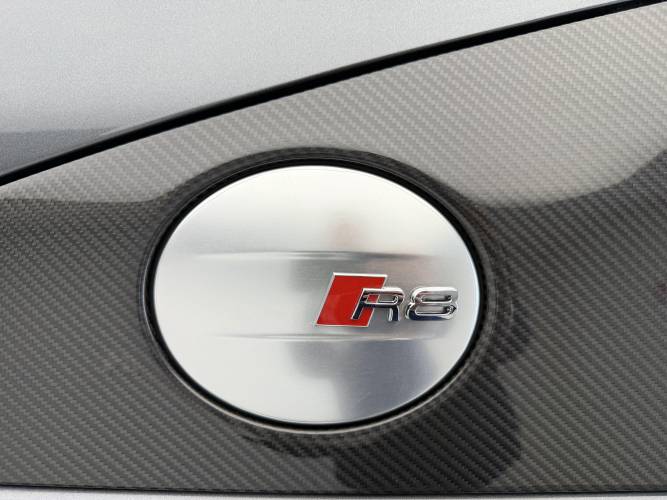 R8 V10 5.2 FSI 540 S tronic 7 Quattro