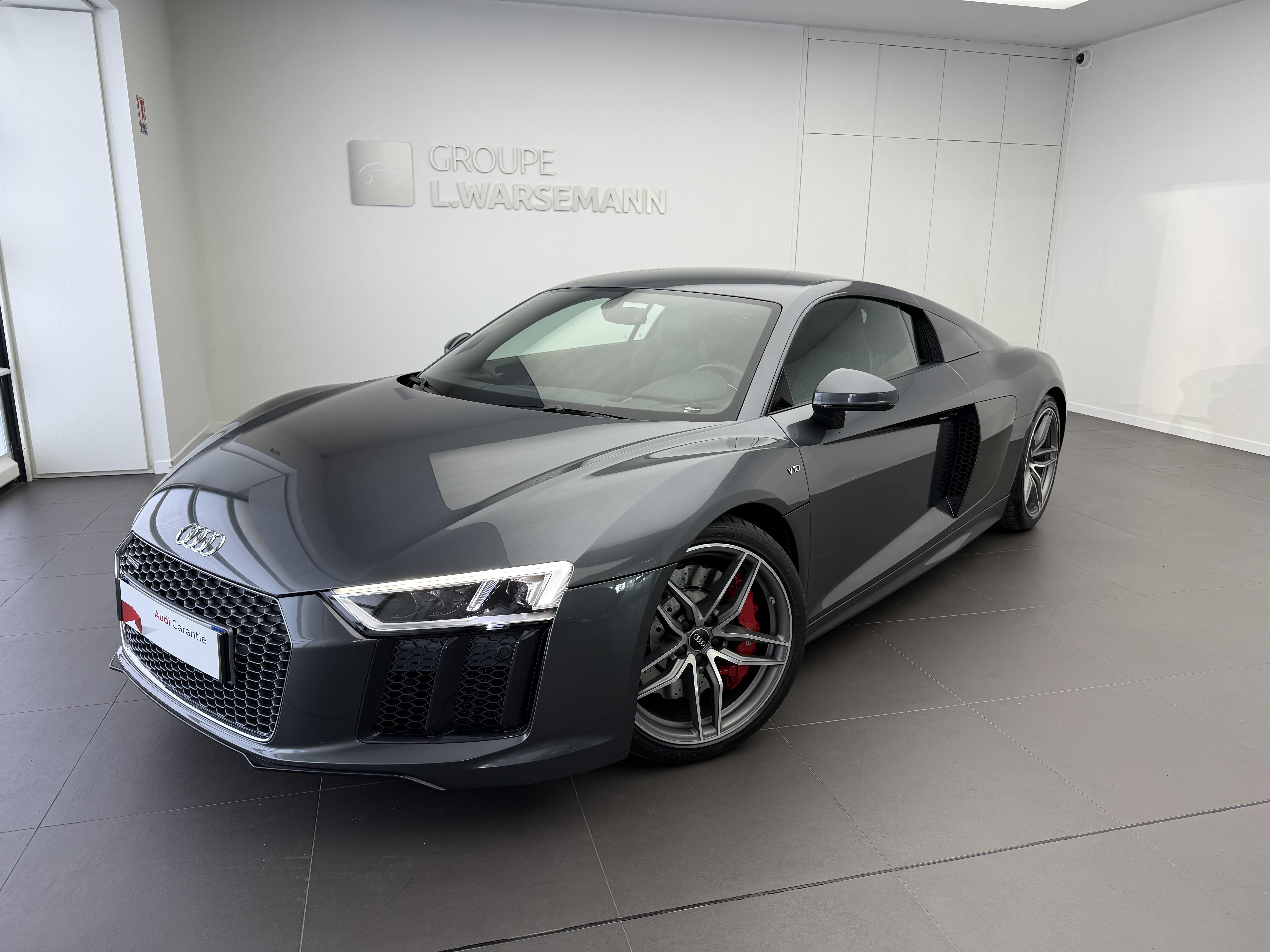 R8 V10 5.2 FSI 540 S tronic 7 Quattro
