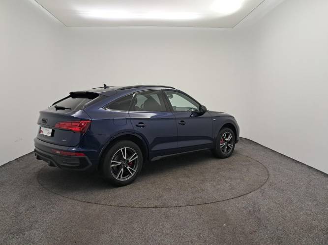 Q5 Sportback 55 TFSIe 367 S tronic 7 Quattro