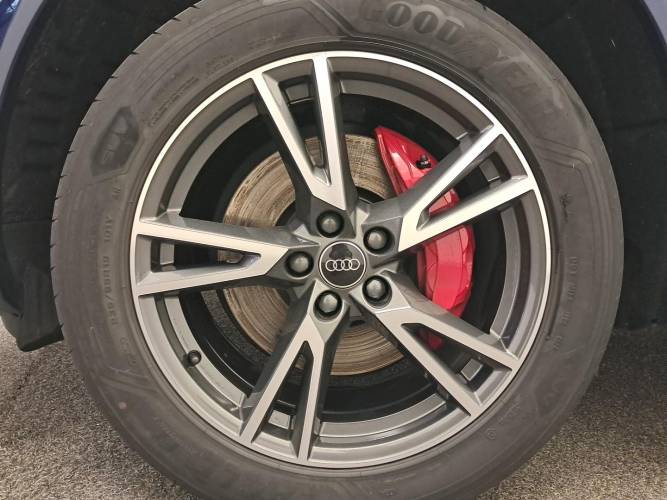 Q5 Sportback 55 TFSIe 367 S tronic 7 Quattro