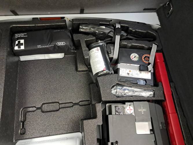 TTS Coupé 40 TFSI 320 S tronic 7 Quattro