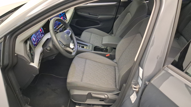 Golf 1.5 eTSI EVO2 116 DSG7