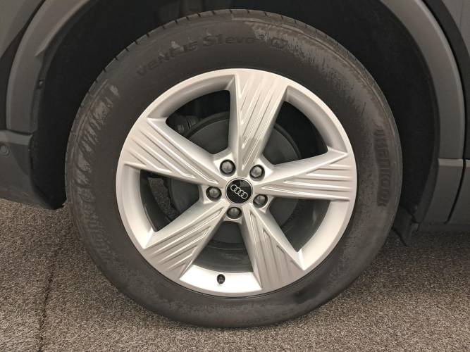 Q4 e-tron 45 285 ch 82 kWh