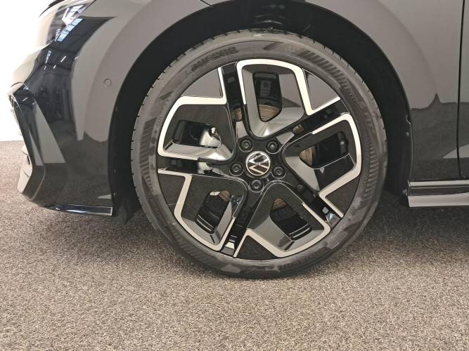 Golf 1.5 eTSI EVO2 150 DSG7