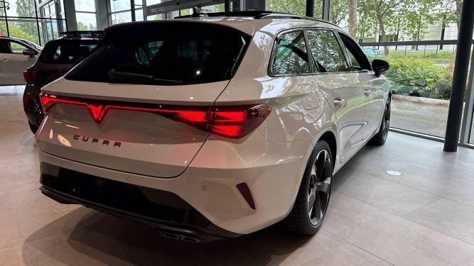 Leon Sportstourer 1.5 eTSI Hybrid 150 ch DSG7