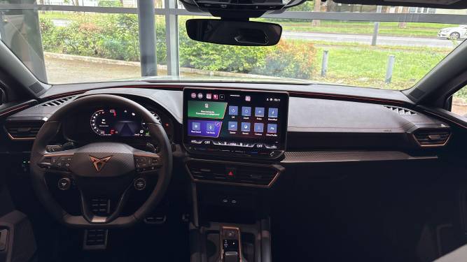 Leon Sportstourer 1.5 eTSI Hybrid 150 ch DSG7