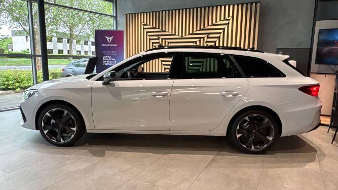 Leon Sportstourer 1.5 eTSI Hybrid 150 ch DSG7