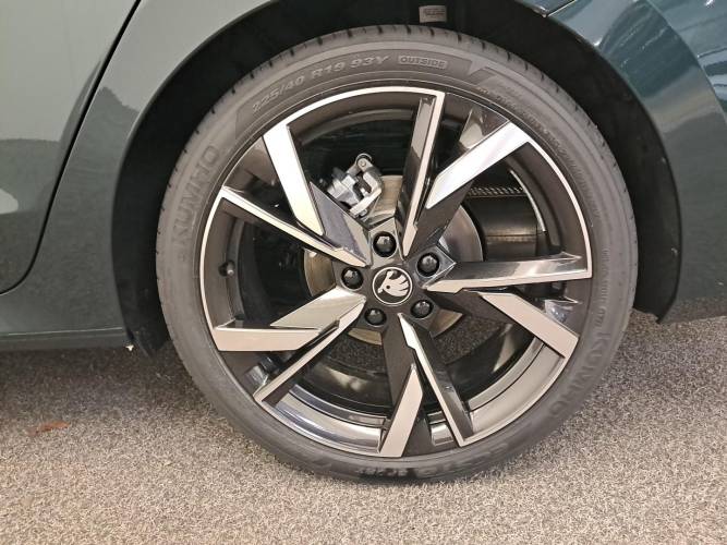 Octavia Combi 1.5 TSI Hybrid 150 ch ACT DSG7