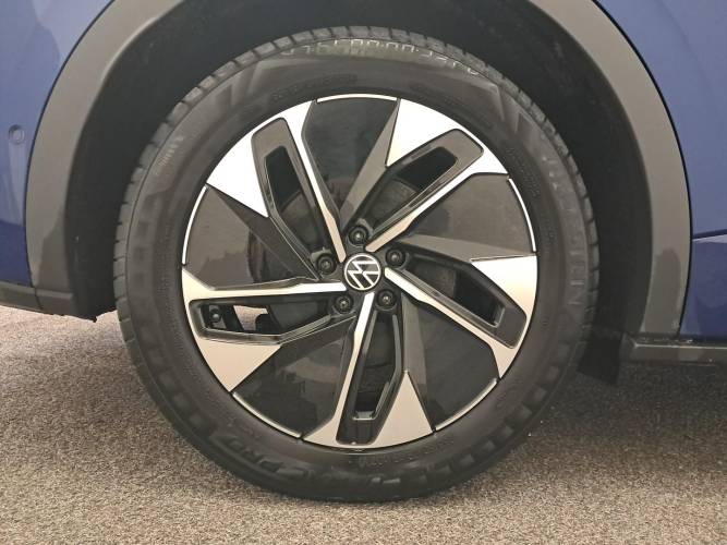ID.5 204 ch Pro Performance