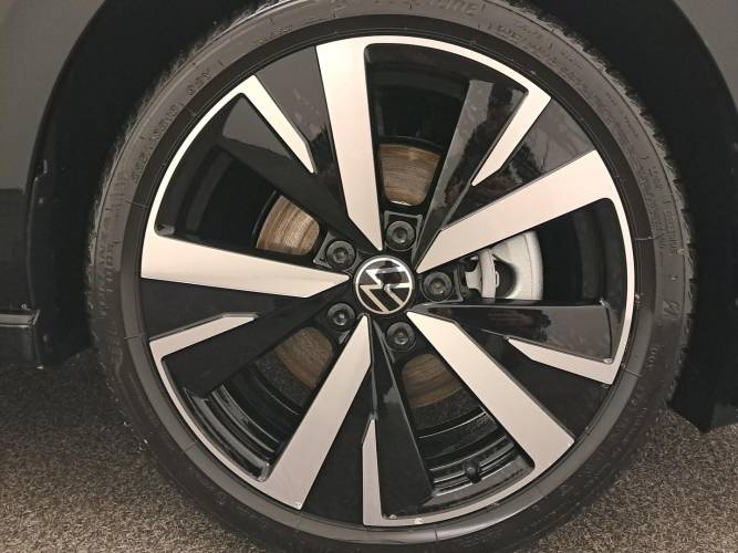 Golf 1.5 eHybrid 204 DSG6
