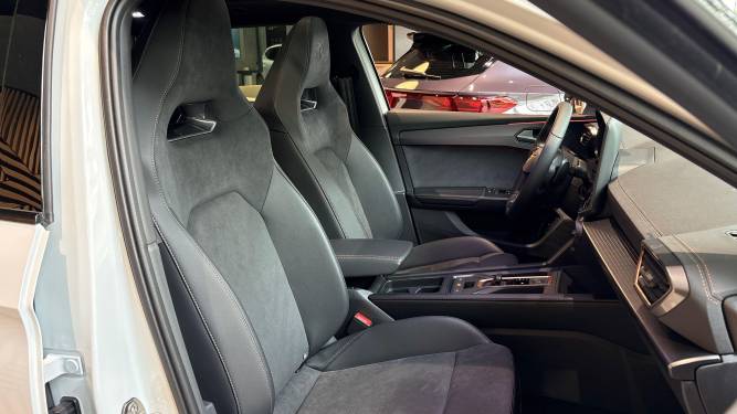 Leon Sportstourer 1.5 eTSI Hybrid 150 ch DSG7