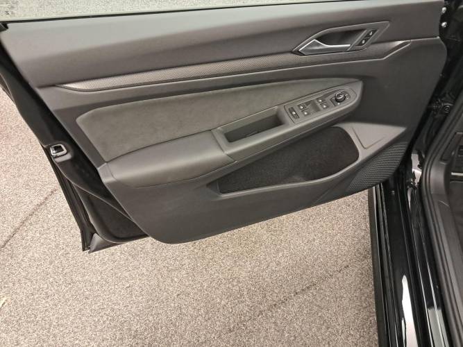 Golf 1.5 eTSI EVO2 150 DSG7