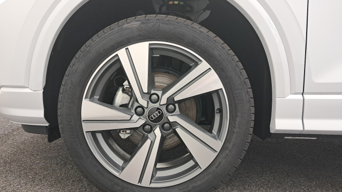 Q2 35 TFSI 150 S tronic 7