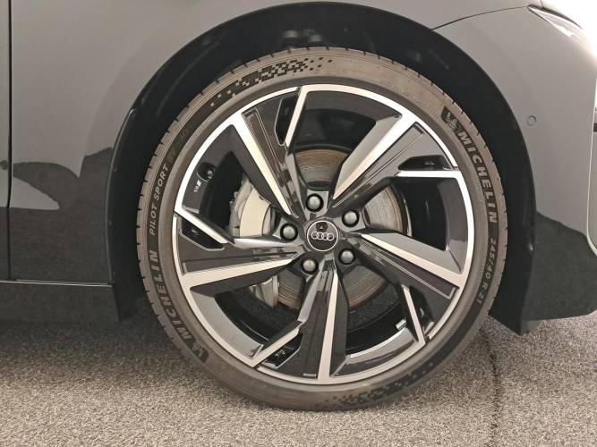 A6 e-tron Avant Performance 367 ch 100 kWh
