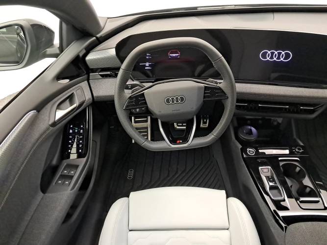 A6 e-tron Avant Performance 367 ch 100 kWh