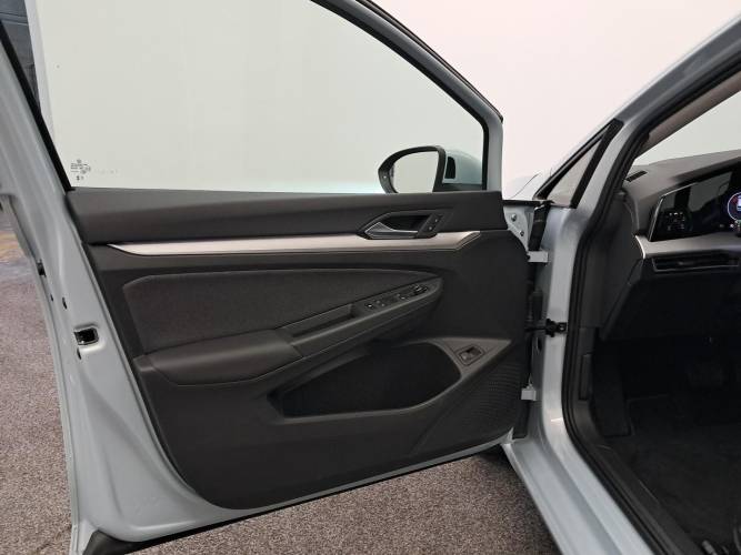 Golf 1.5 eHybrid 204 DSG6