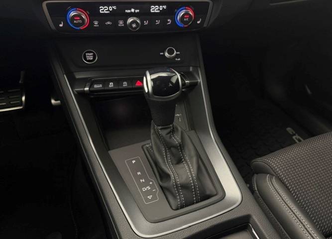 Q3 35 TFSI 150 ch S tronic 7