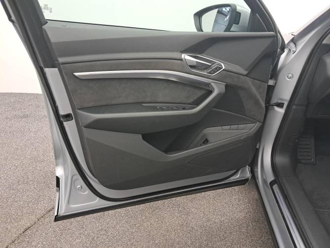 e-tron 50 quattro 313 ch