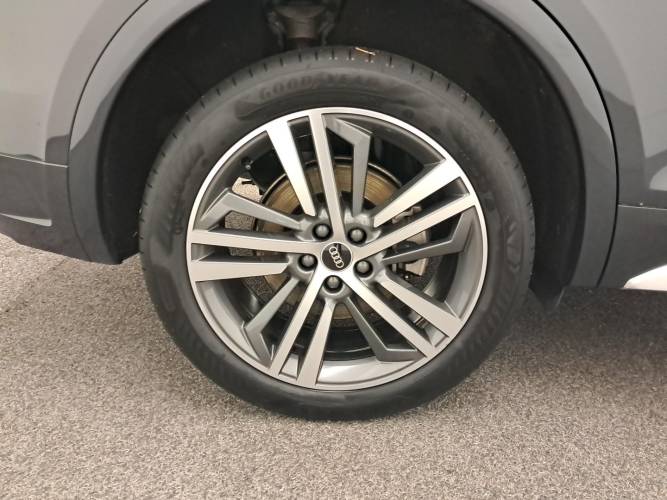 Q5 50 TFSIe 299 S tronic 7 Quattro