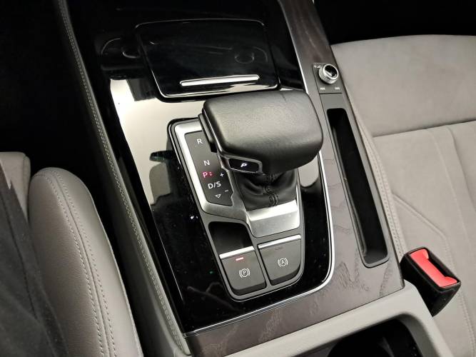 Q5 50 TFSIe 299 S tronic 7 Quattro