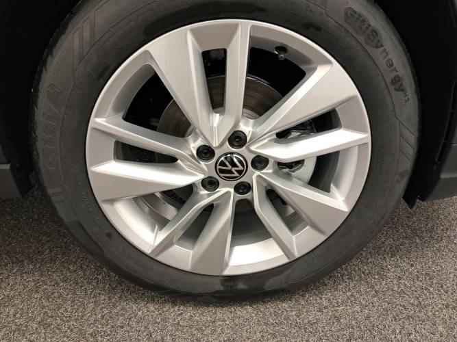 Taigo 1.0 TSI 95 BVM5