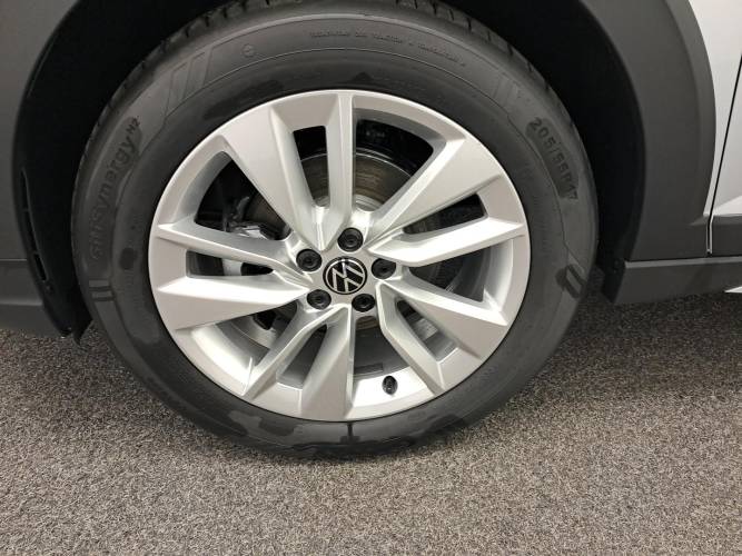 Taigo 1.0 TSI 95 BVM5