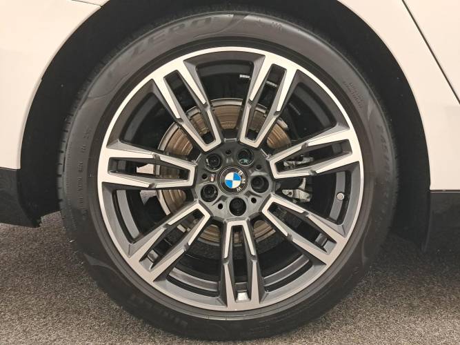 520i 208 ch BVA8