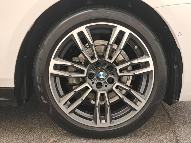 520i 208 ch BVA8