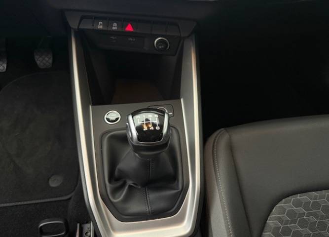 A1 Sportback 30 TFSI 110 ch BVM6