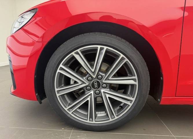 A1 Sportback 30 TFSI 110 ch BVM6