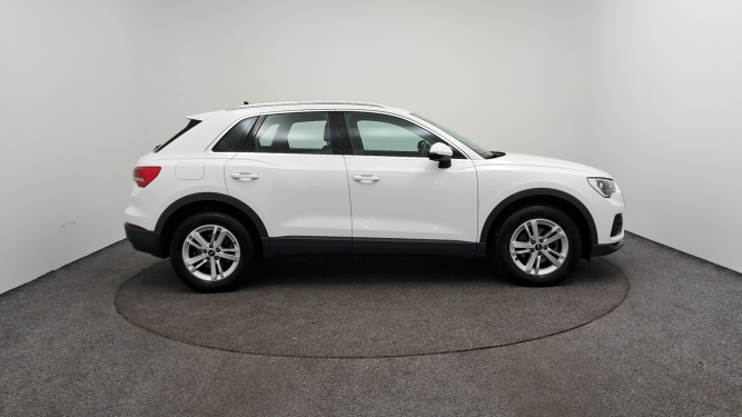 Q3 35 TFSI 150 ch S tronic 7