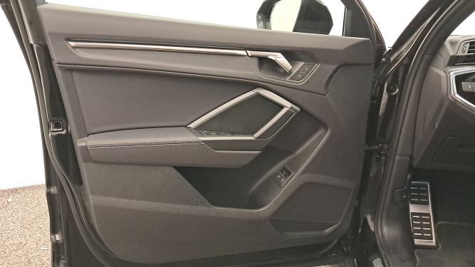 Q3 Sportback 45 TFSIe 245 ch S tronic 6