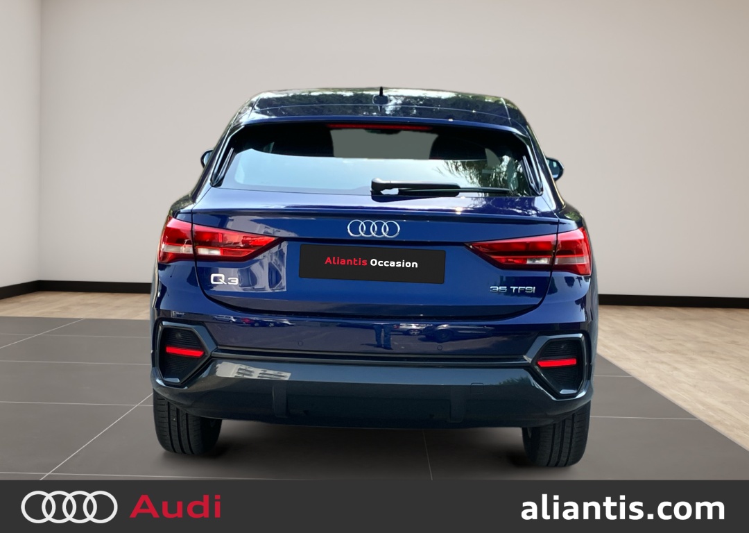 AUDI Q3 SPORTBACK