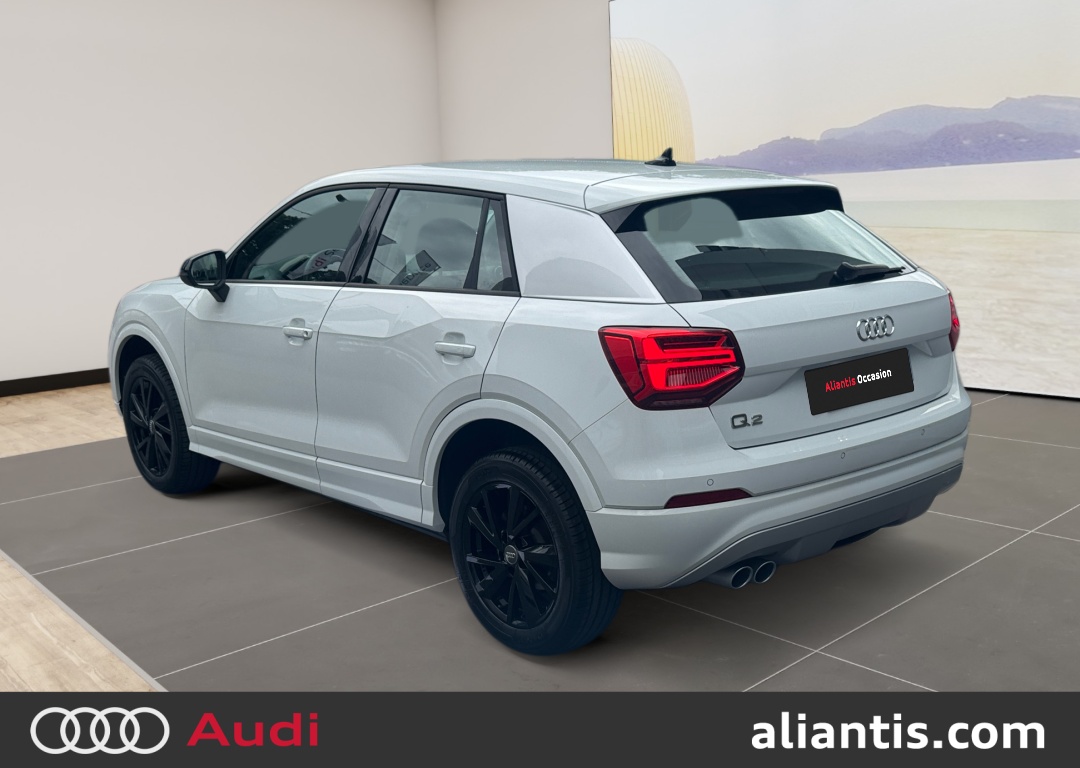 AUDI Q2
