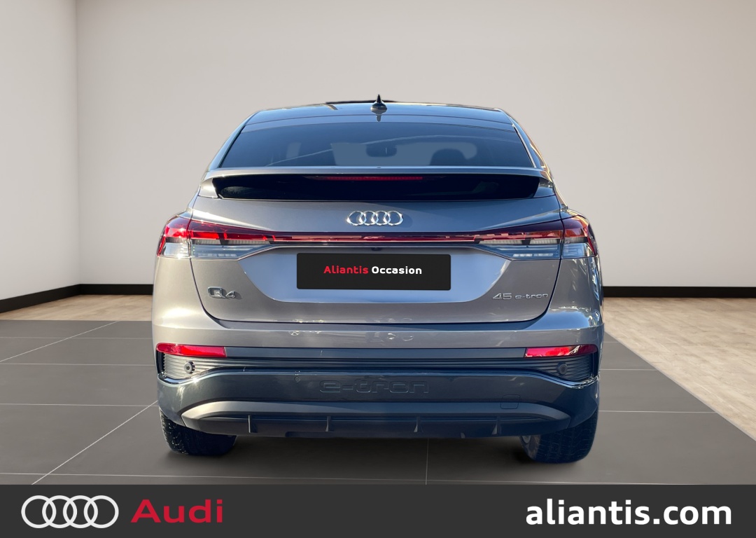 AUDI Q4 E-TRON SPORTBACK