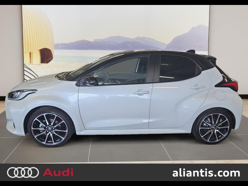 TOYOTA YARIS HYBRIDE MY22