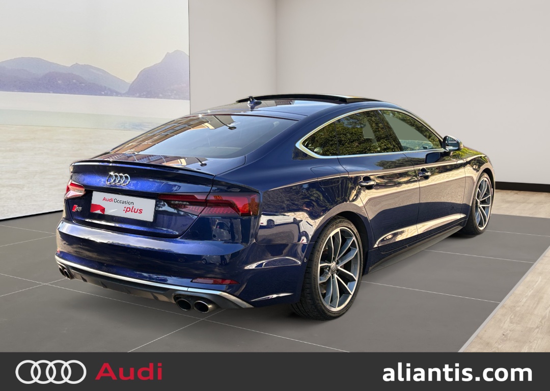 AUDI S5 SPORTBACK
