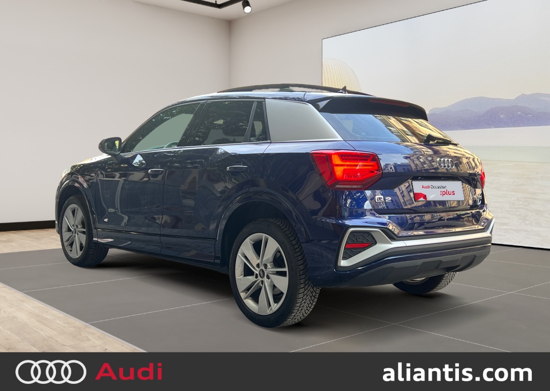 AUDI Q2