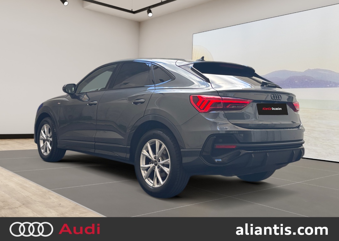 AUDI Q3 SPORTBACK