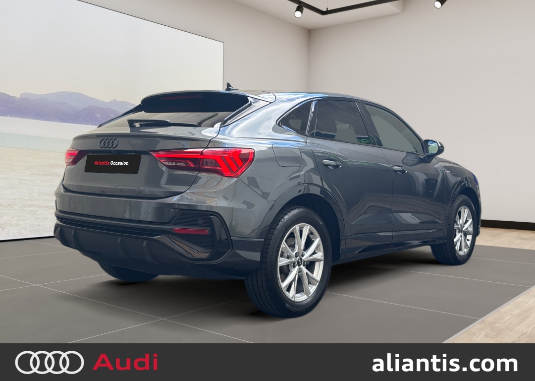 AUDI Q3 SPORTBACK